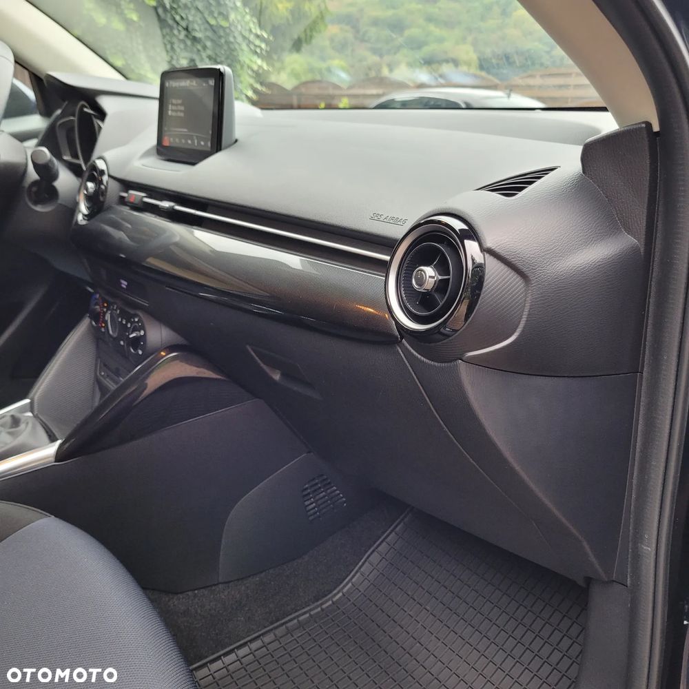 Mazda 2 SKYACTIV-G 75 Exclusive-Line - 29