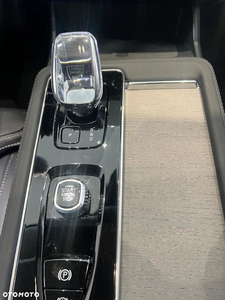 Volvo XC 90 - 31