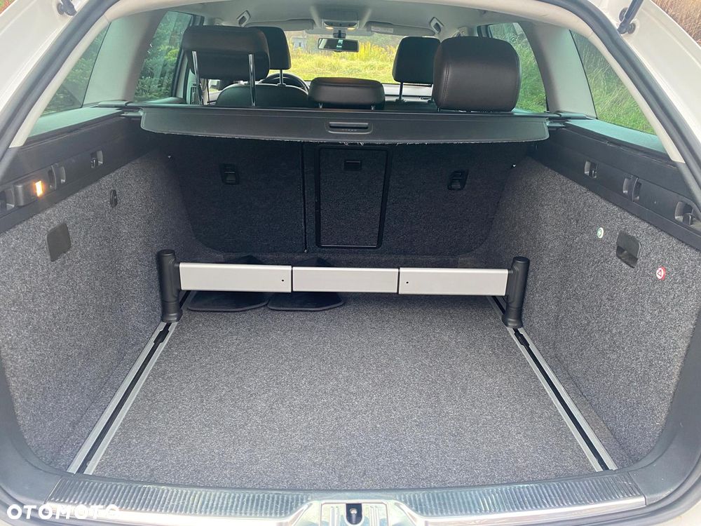 Skoda Superb 3.6 FSI 4x4 L&K DSG - 12