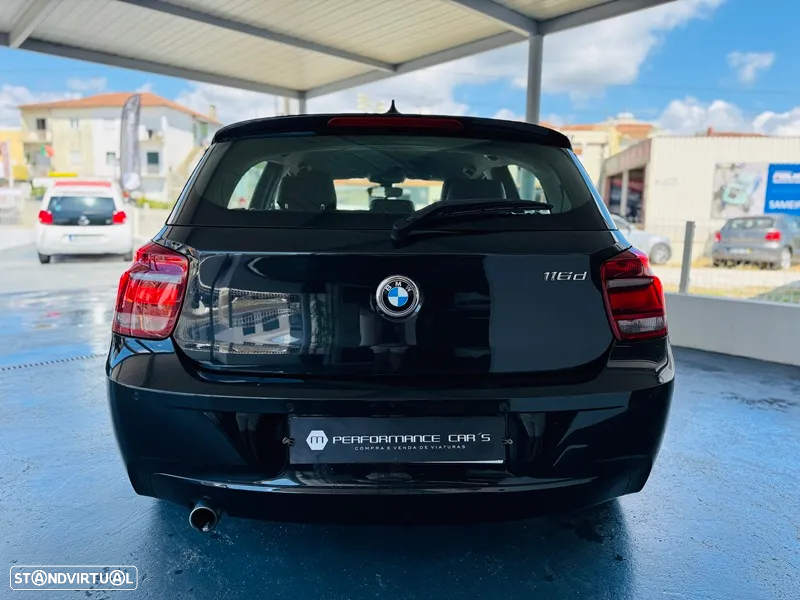 BMW 116 d EDynamics Line Urban - 6
