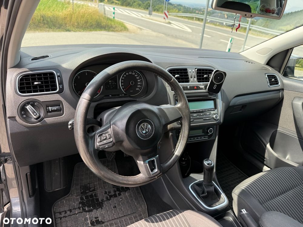 Volkswagen Polo 1.6 TDI DPF Comfortline - 4