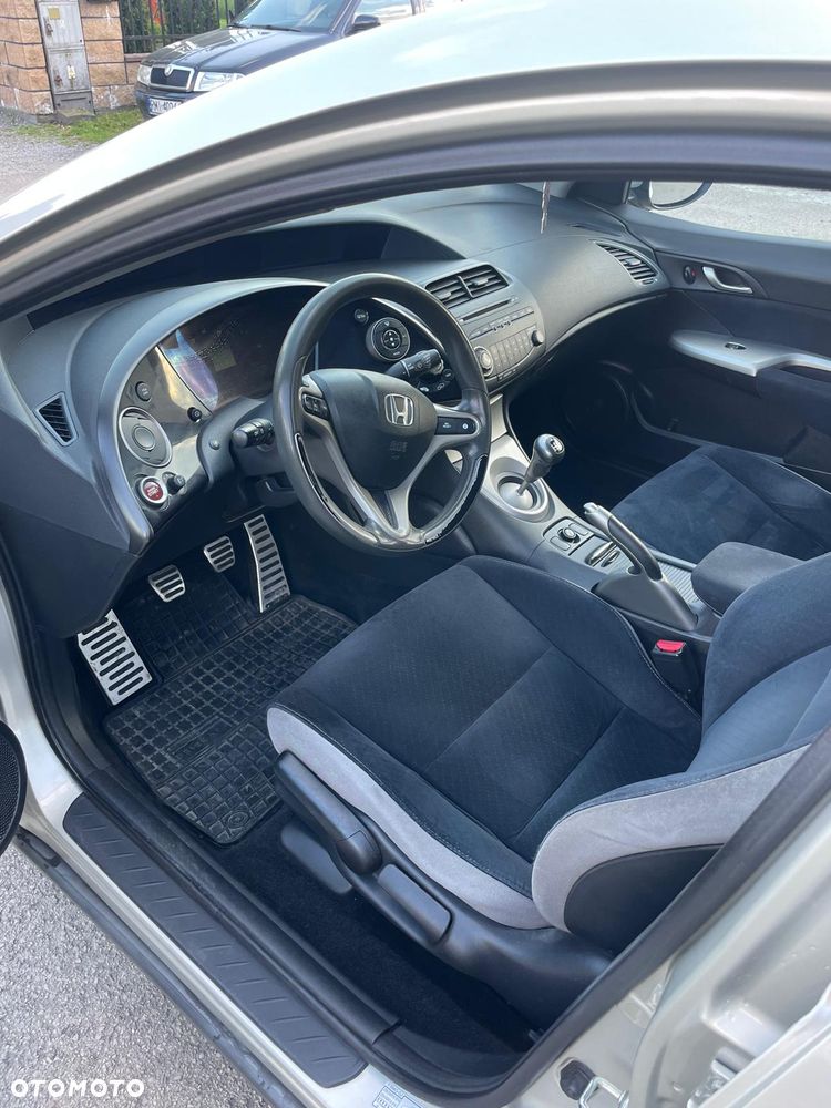 Honda Civic - 10