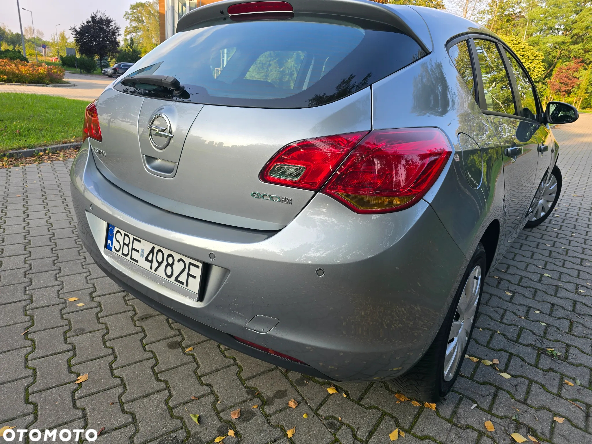 Opel Astra 1.4 EcoFLEX 150 Jahre - 10