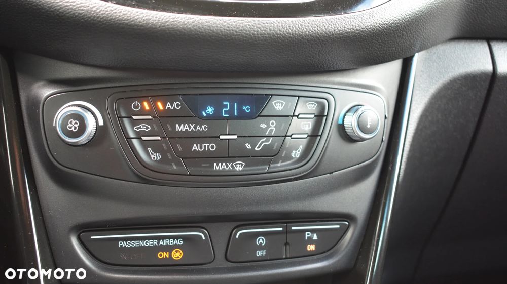Ford B-MAX - 32