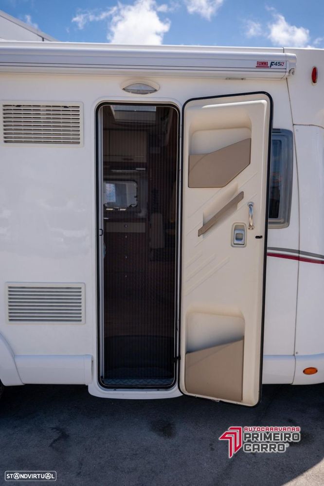 Rapido Serie 6F 646B, cama francesa e basculante - 21