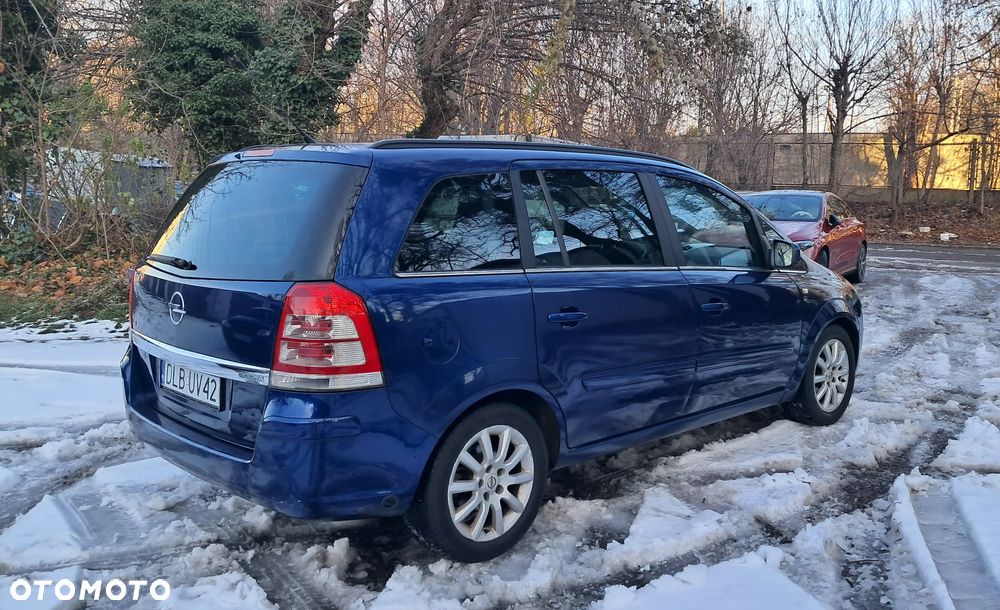 Opel Zafira 1.8 Edition 111 Jahre - 4