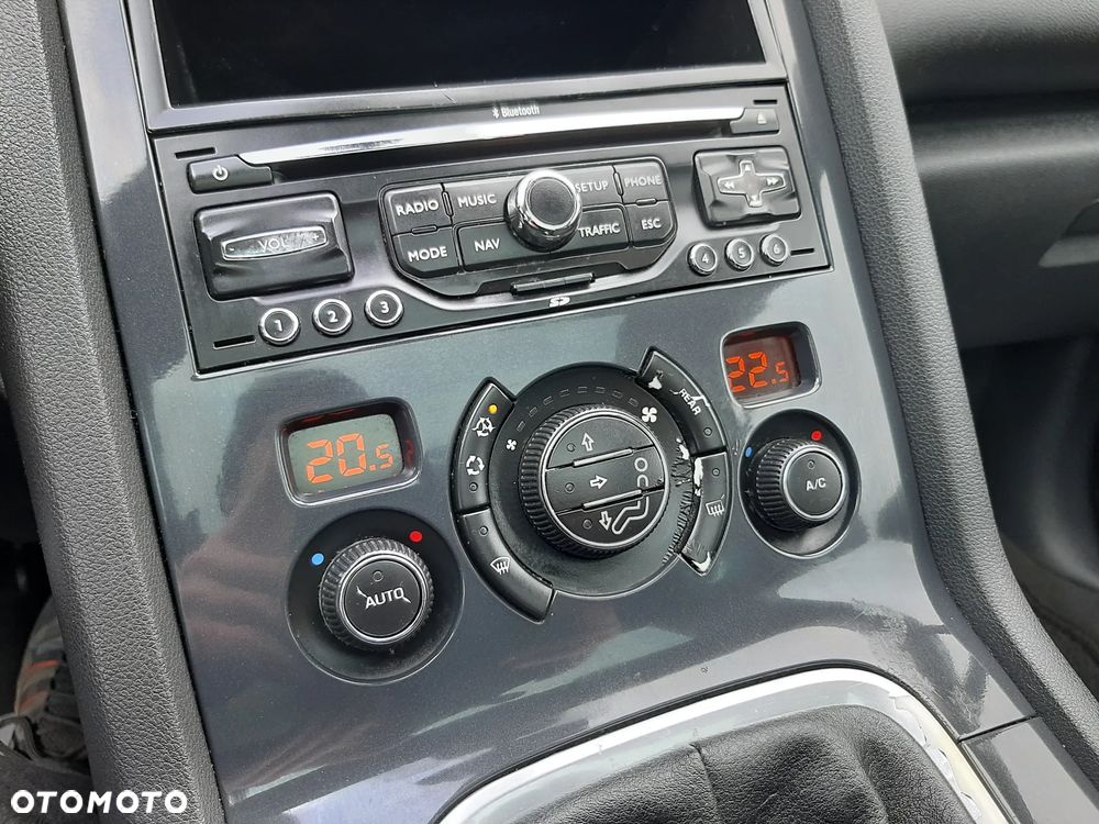 Peugeot 5008 1.6 Access 7os - 12