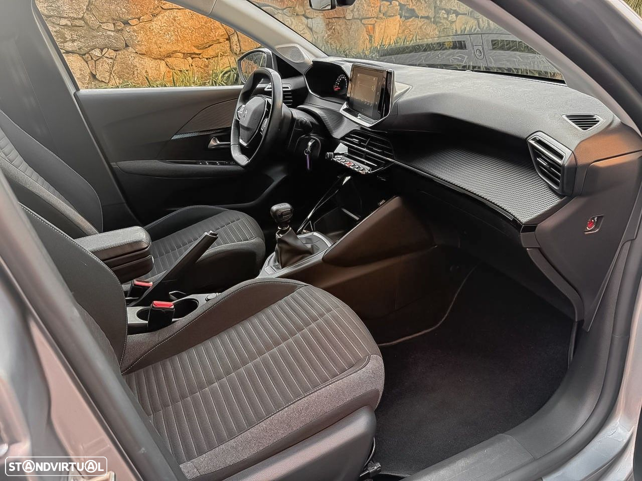 Peugeot 208 PureTech 100 Style - 22