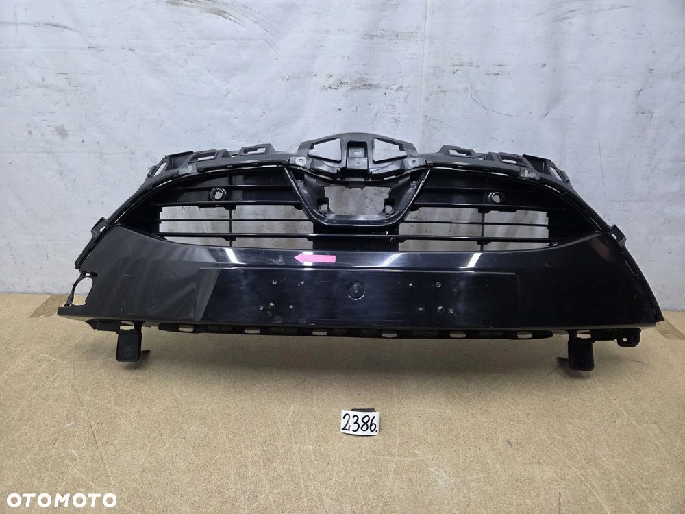 Toyota Yaris XP210 531010DK20 gril przód przedni - 1