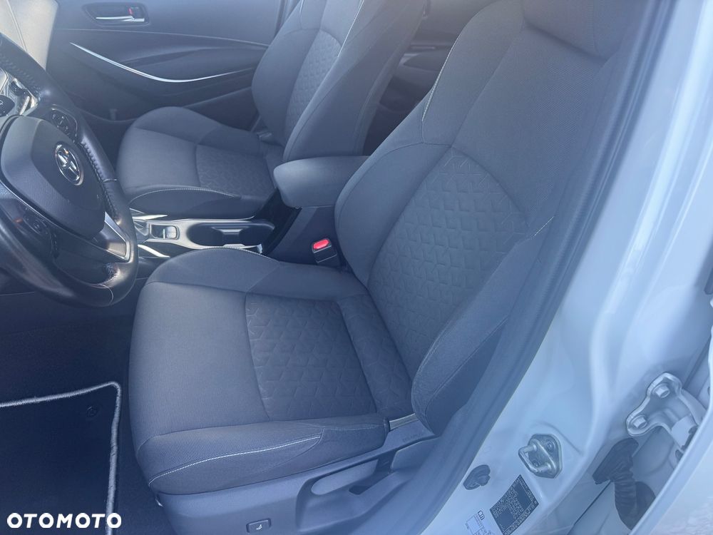 Toyota Corolla 1.8 Hybrid GPF Comfort - 26