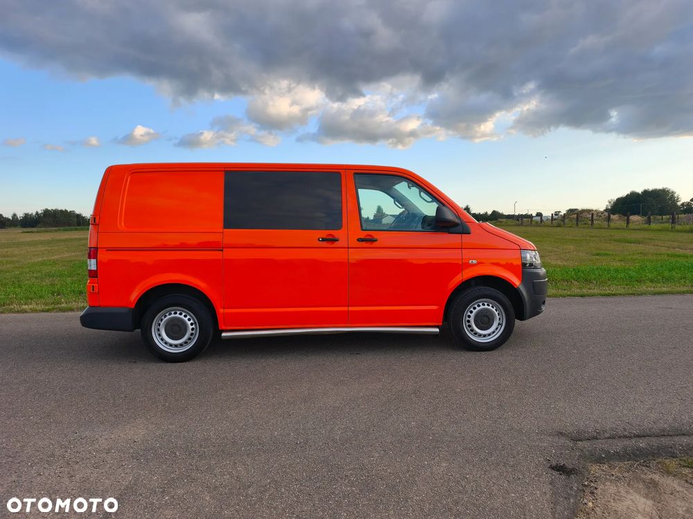 Volkswagen Transporter - 4