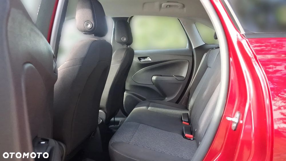 Opel Crossland X - 14