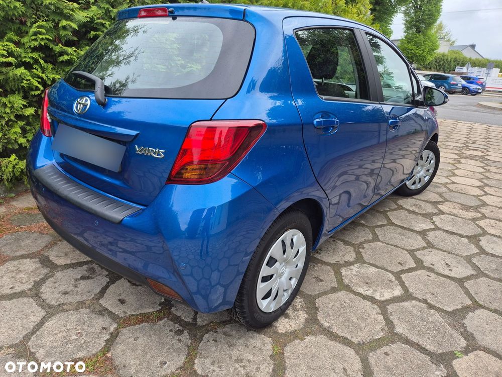 Toyota Yaris 1.33 Premium - 8