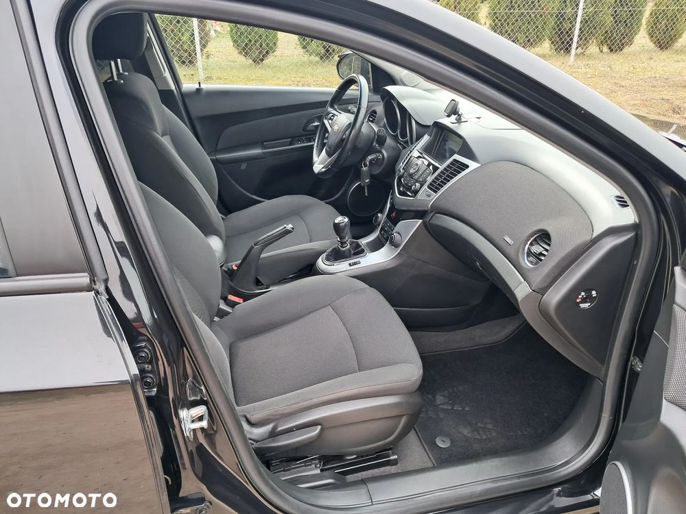 Chevrolet Cruze 1.7TD LT+ - 17