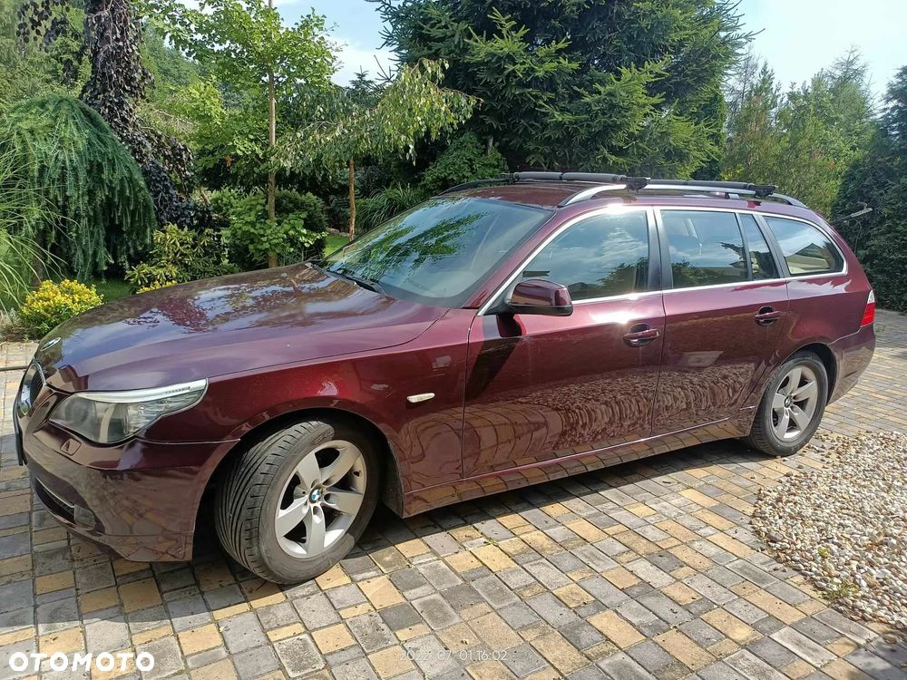 BMW Seria 5 520d Touring - 3