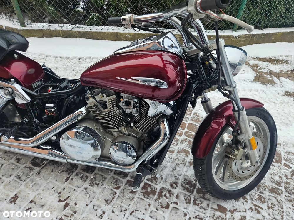 Honda VTX - 3