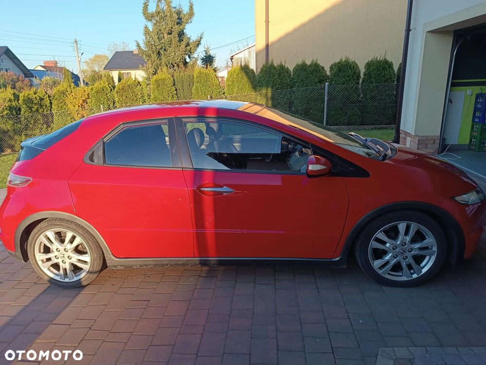 Honda Civic 1.8i-VTEC Sport - 2