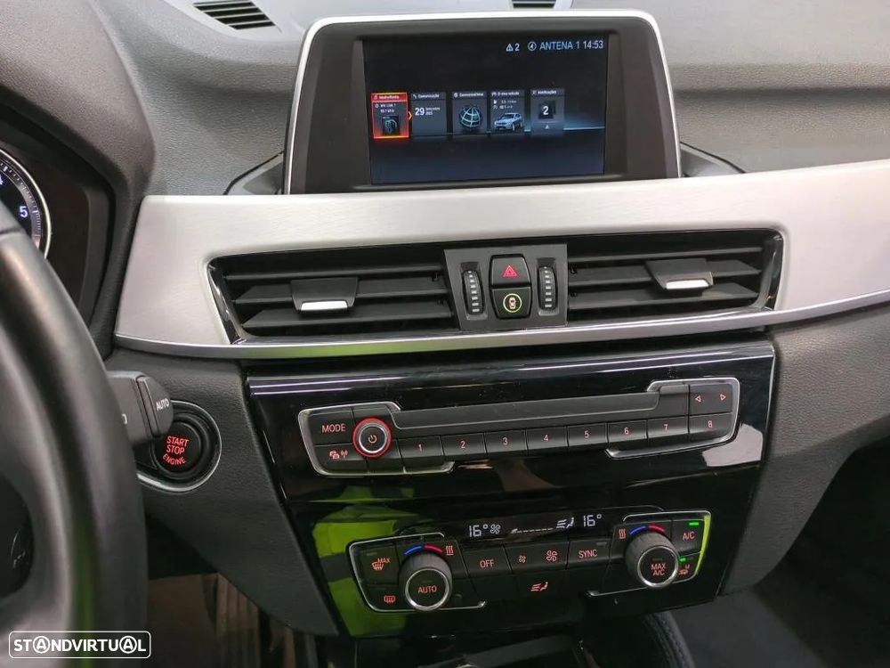 BMW X1 20 d sDrive Auto xLine - 7