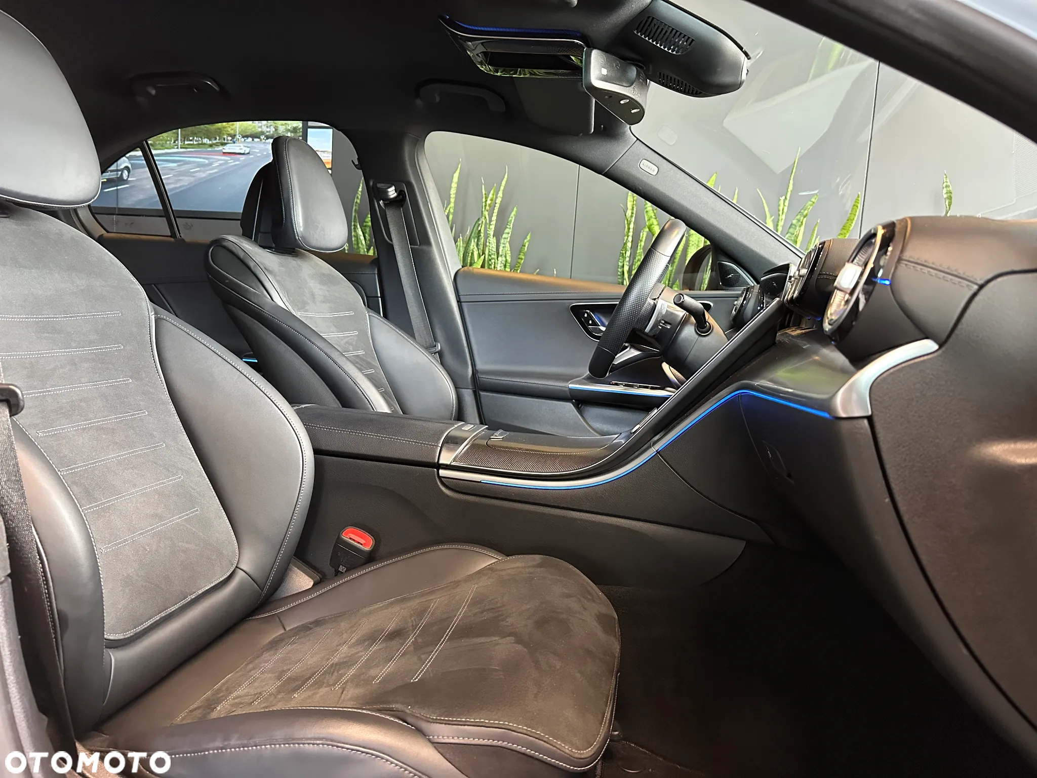 Mercedes-Benz Klasa C 300 d 9G-TRONIC AMG Line - 16