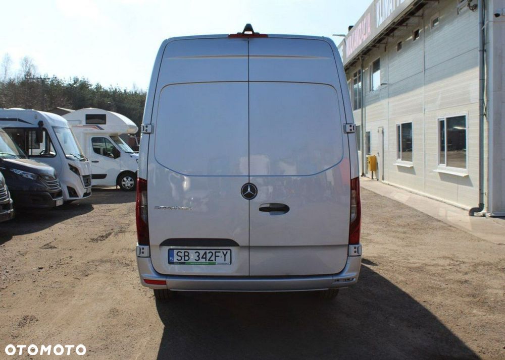 Mercedes-Benz Sprinter 317 CDI - 35
