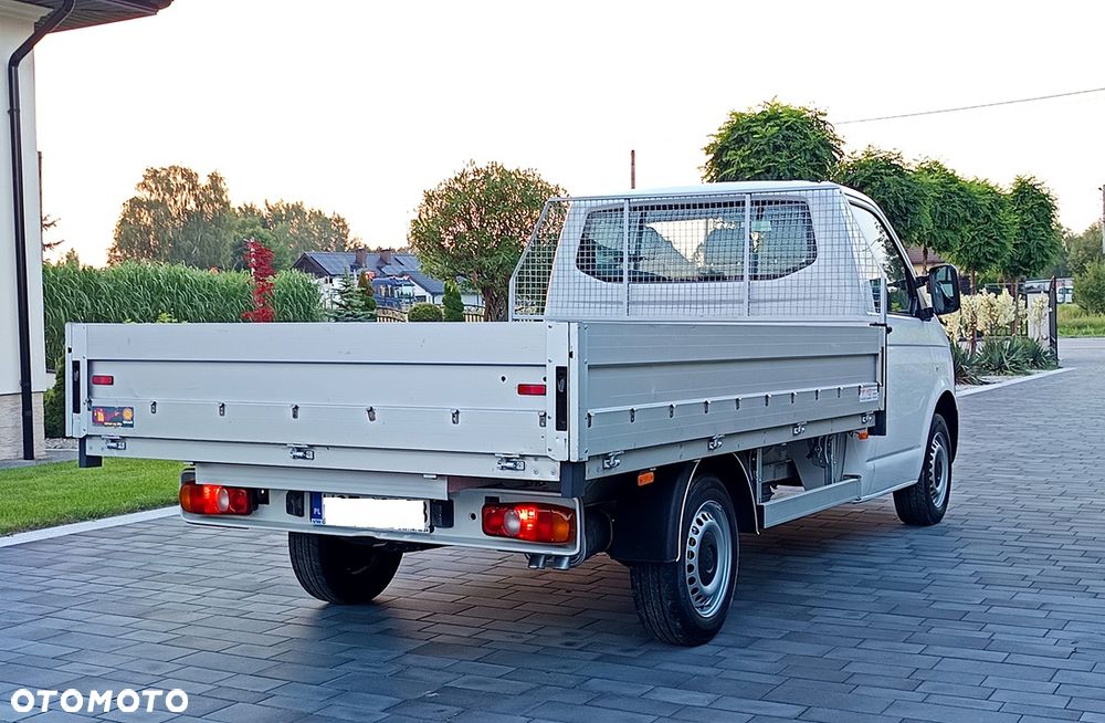 Volkswagen Transporter T5 - 6