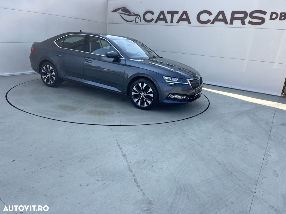 Skoda Superb 2.0 TDI DSG Selection - 17