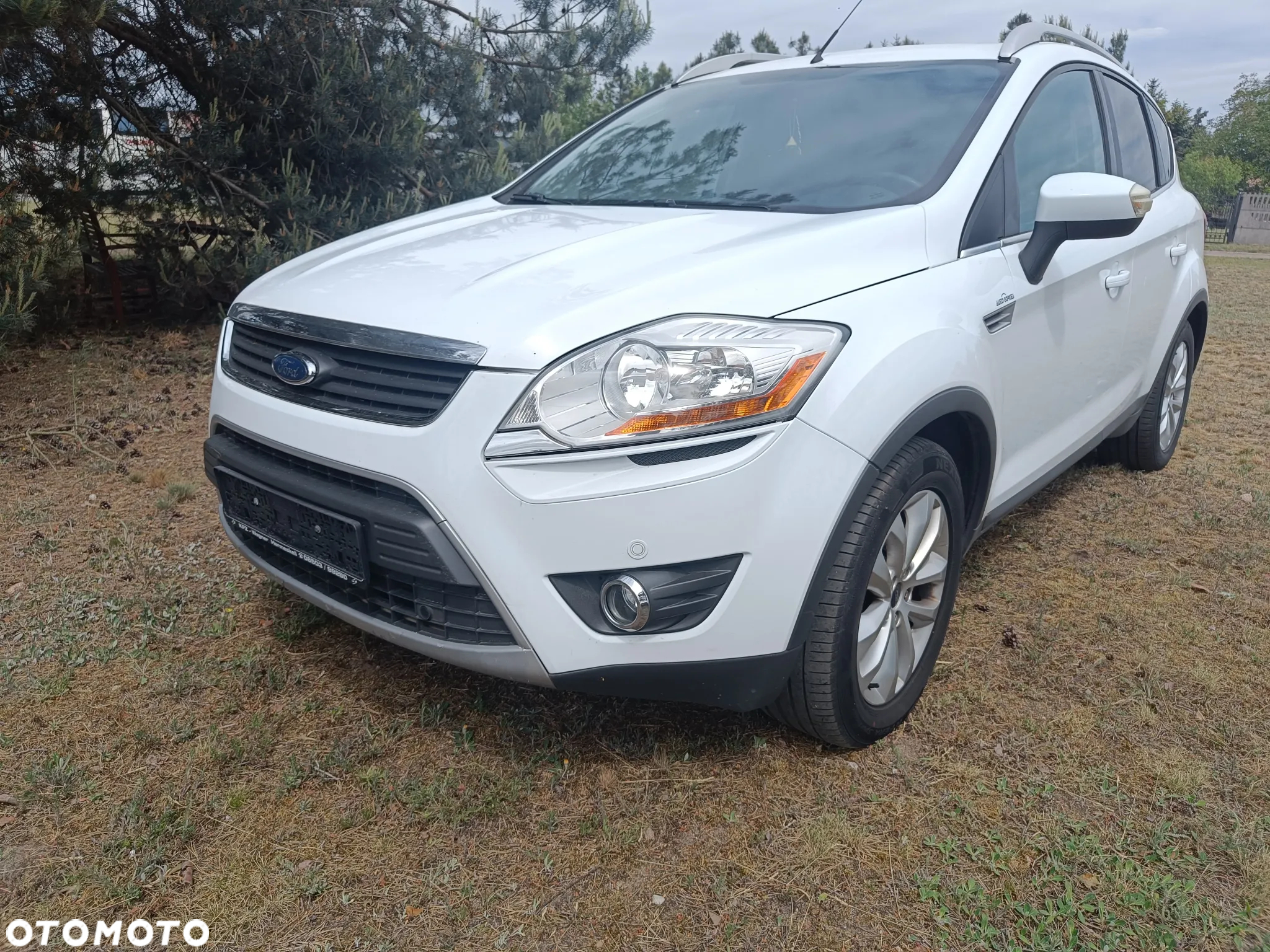 Ford Kuga 2.0 TDCi 2x4 Trend - 2