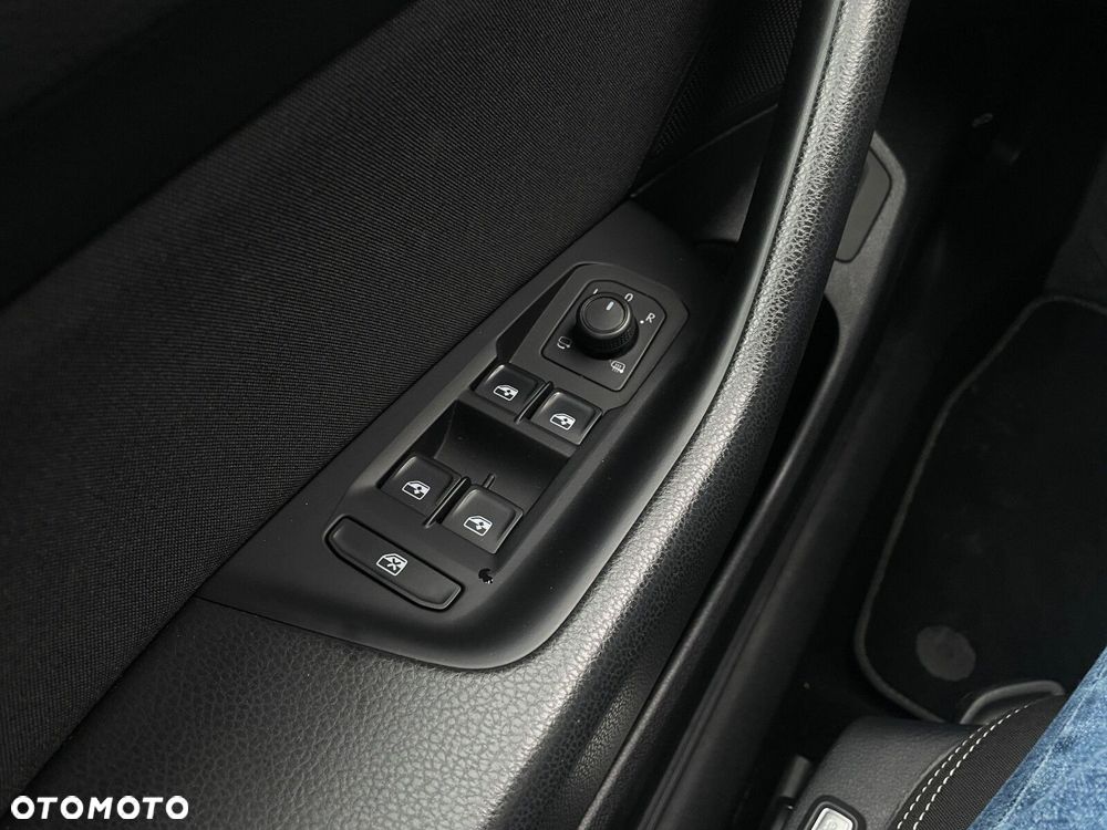 Volkswagen Passat Variant 1.5 TSI EVO Business DSG - 35