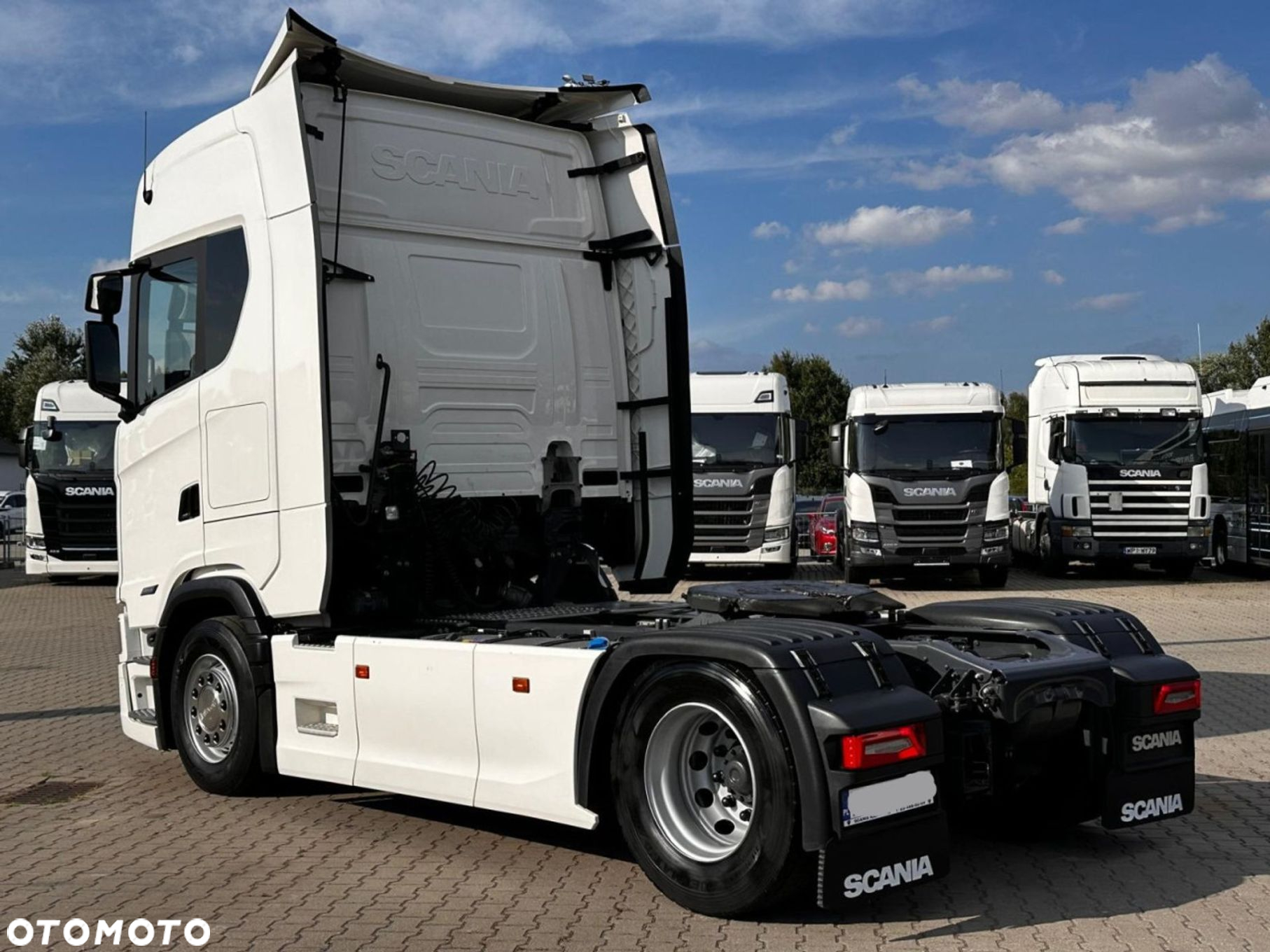 Scania Bogata Wersja,  Klima, Led, 4 Poduszki / Dealer Sc - 5