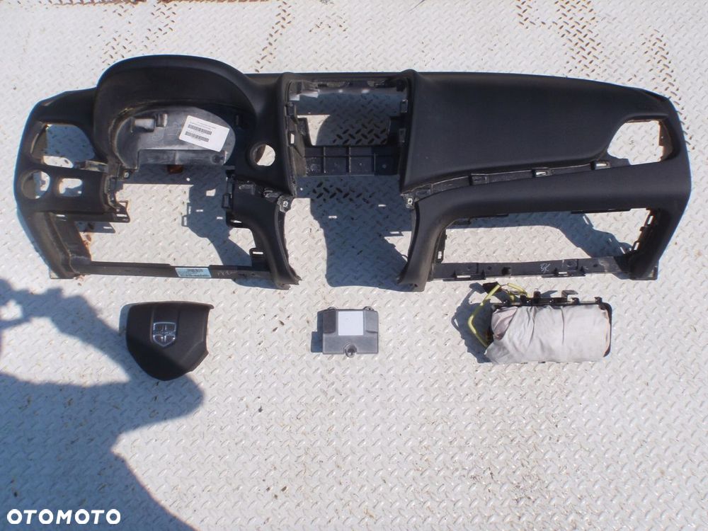 dodge journey deska kokpit konsola poduszki pasy - 2