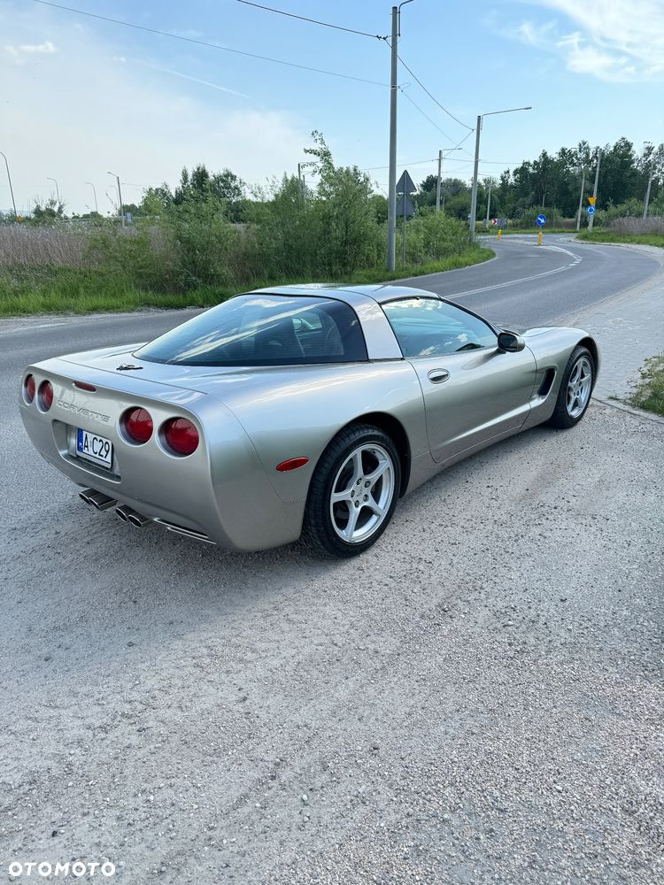 Chevrolet Corvette 5.7 - 16