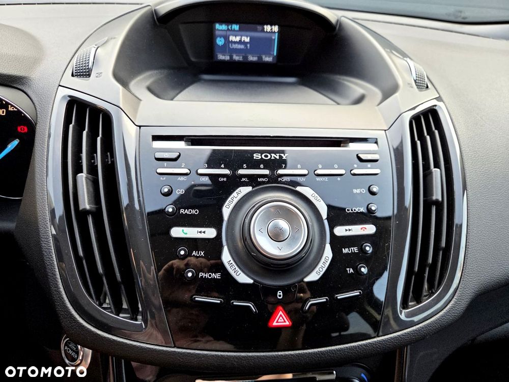 Ford Kuga - 26