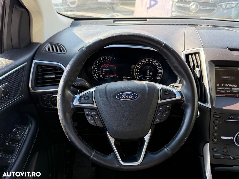 Ford Edge - 4