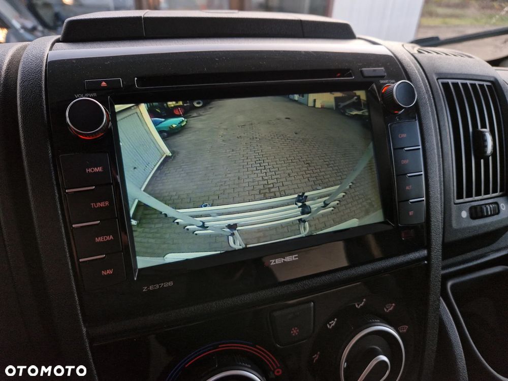 Sunlight A70 Kamper 6 Osób Alkowa Fiat 2.3 JTD Capron A62 Carado A464 - 39