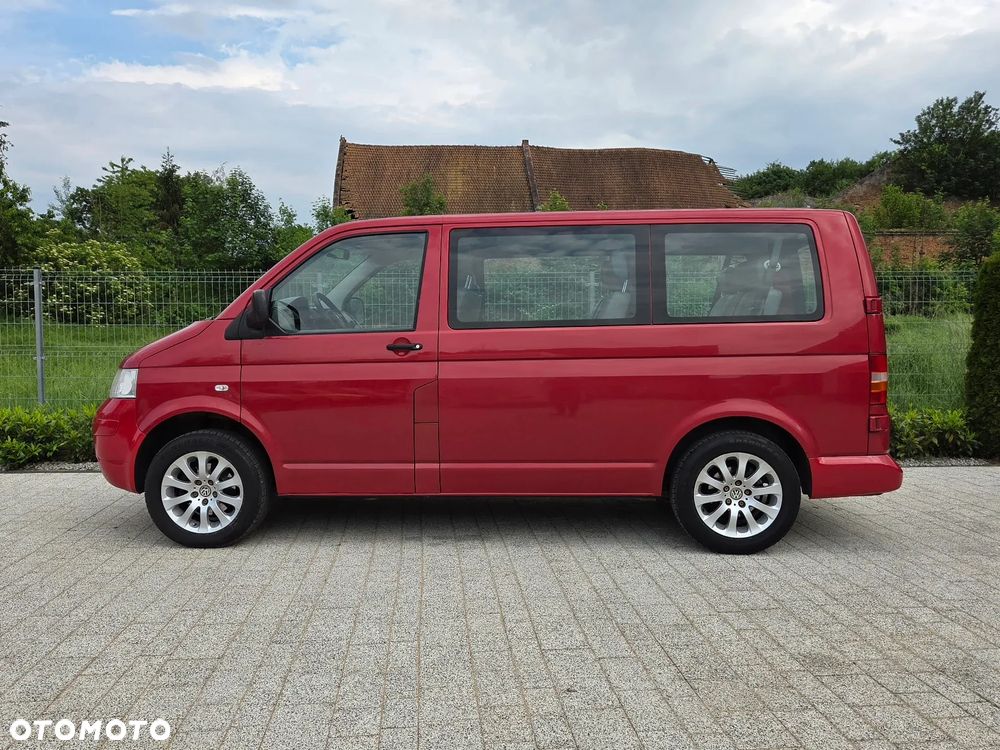 Volkswagen Caravelle L1 Comfortline - 2