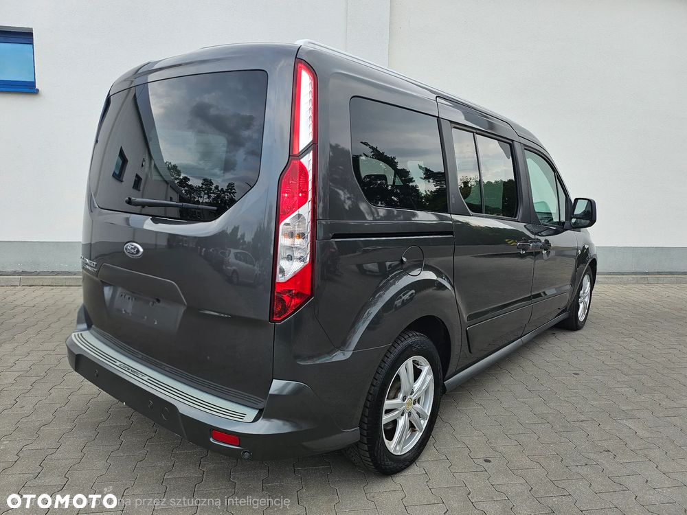 Ford Tourneo Connect Grand - 5