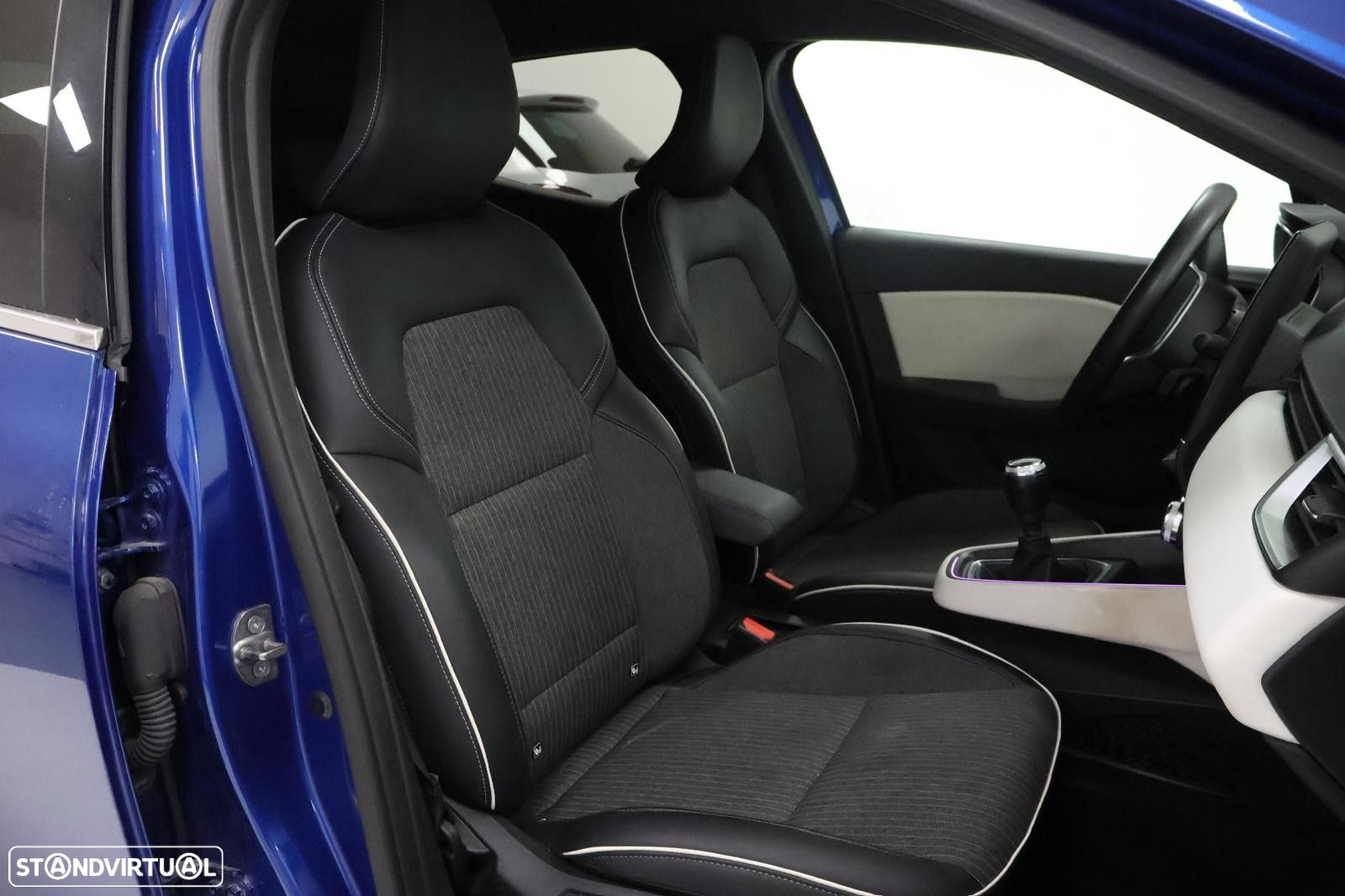 Renault Clio 1.0 TCe Techno - 26