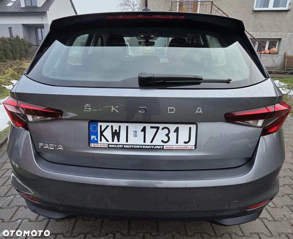 Skoda Fabia - 6