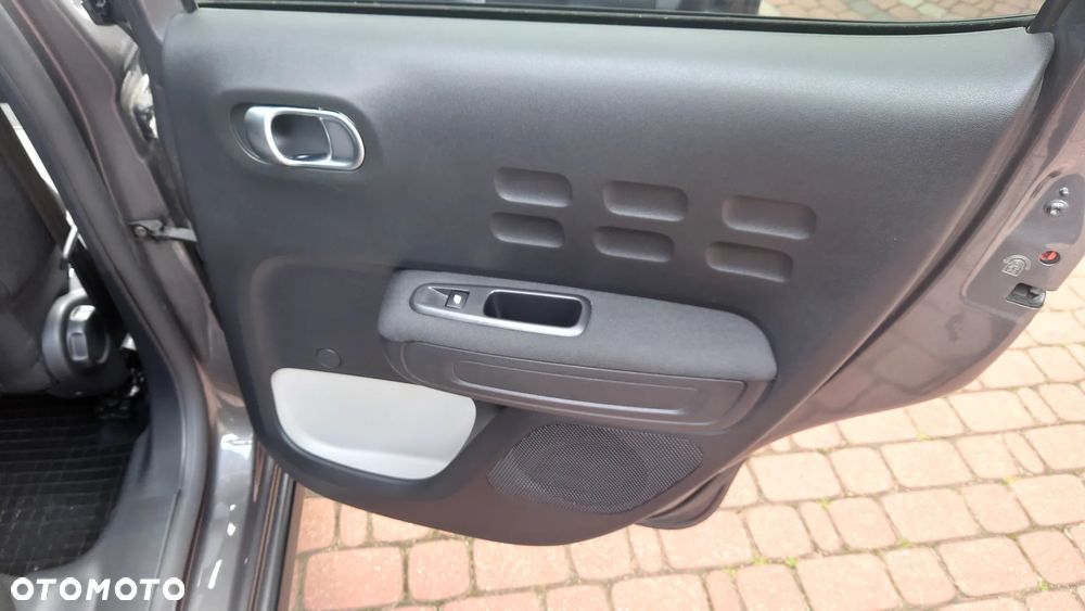 Citroën C3 1.2 PureTech Shine - 20