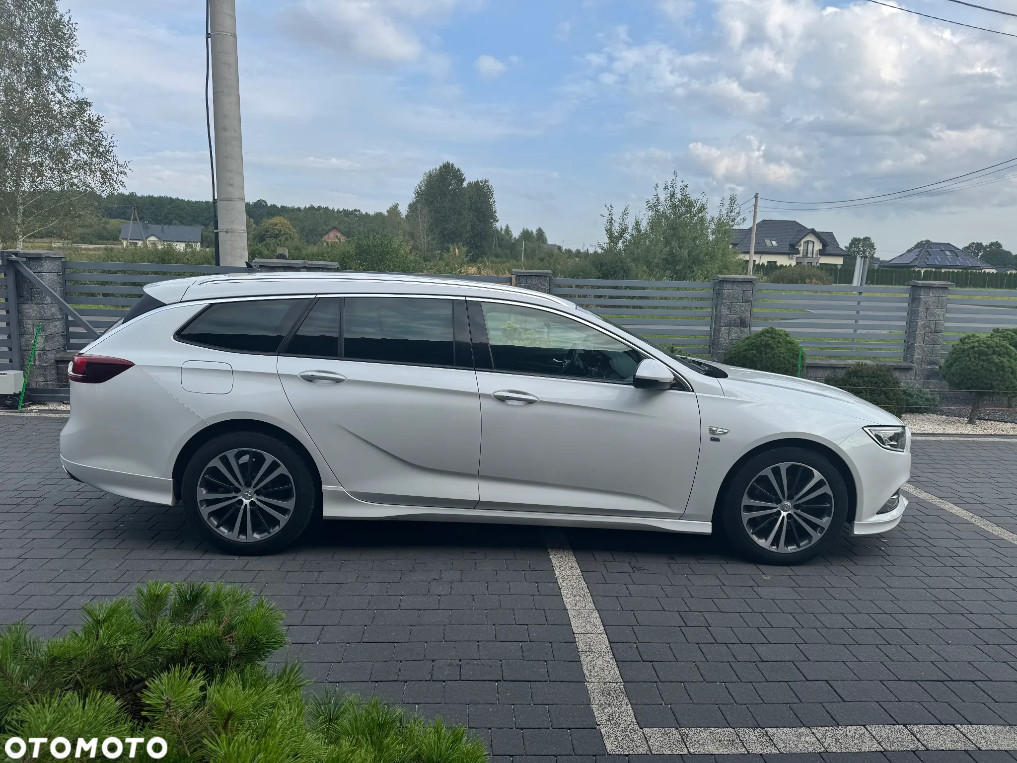 Opel Insignia 2.0 CDTI Exclusive S&S - 17