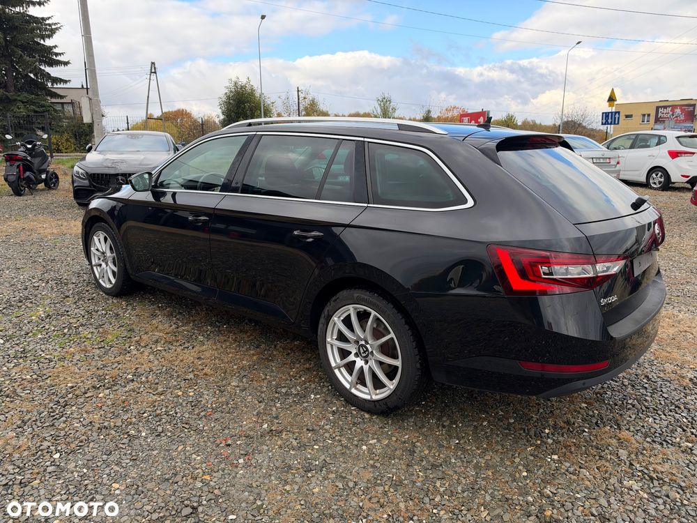 Skoda Superb - 17