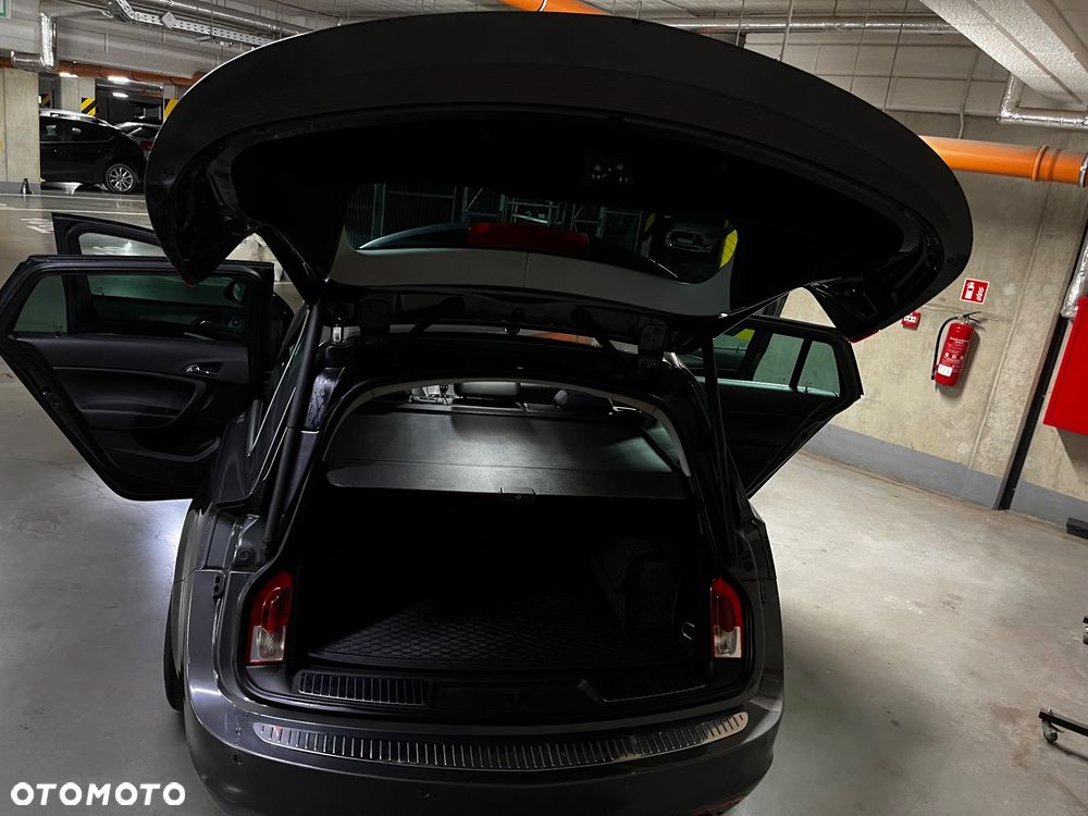 Opel Insignia 1.6 T Sport - 8