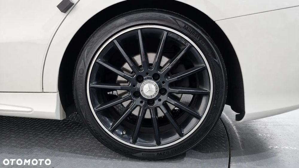 Mercedes-Benz CLA 250 4Matic 7G-DCT AMG Line - 8