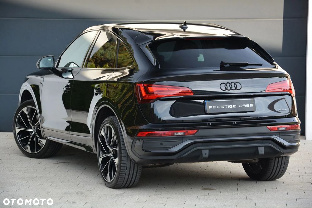 Audi Q5 Sportback - 15
