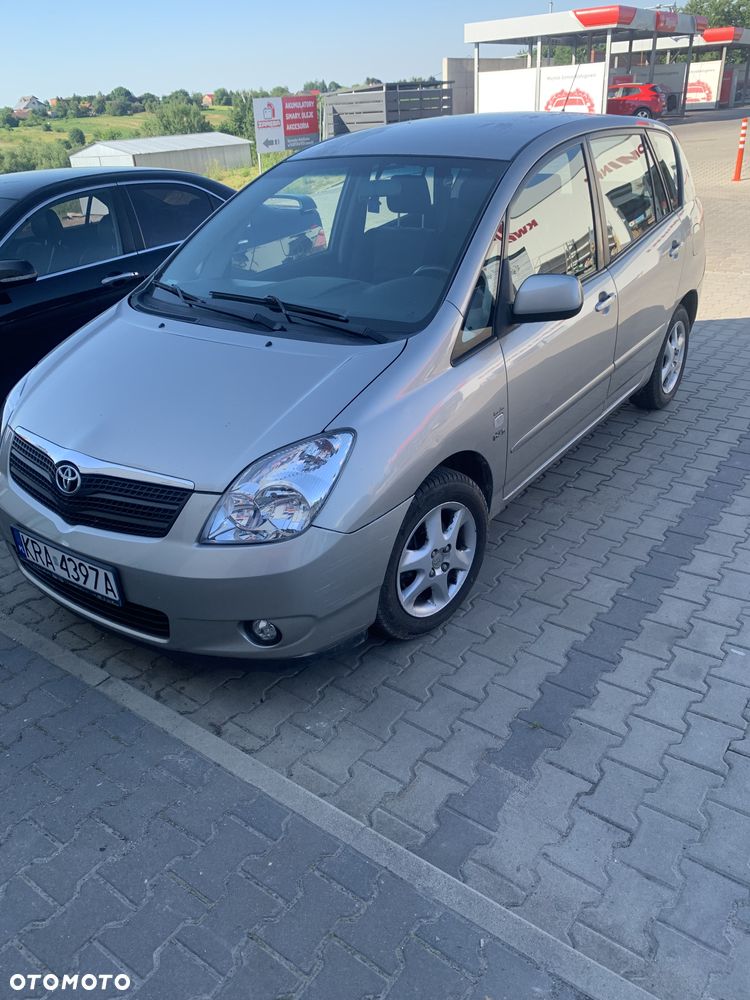 Toyota Corolla Verso 2.0 D-4D Sol - 1