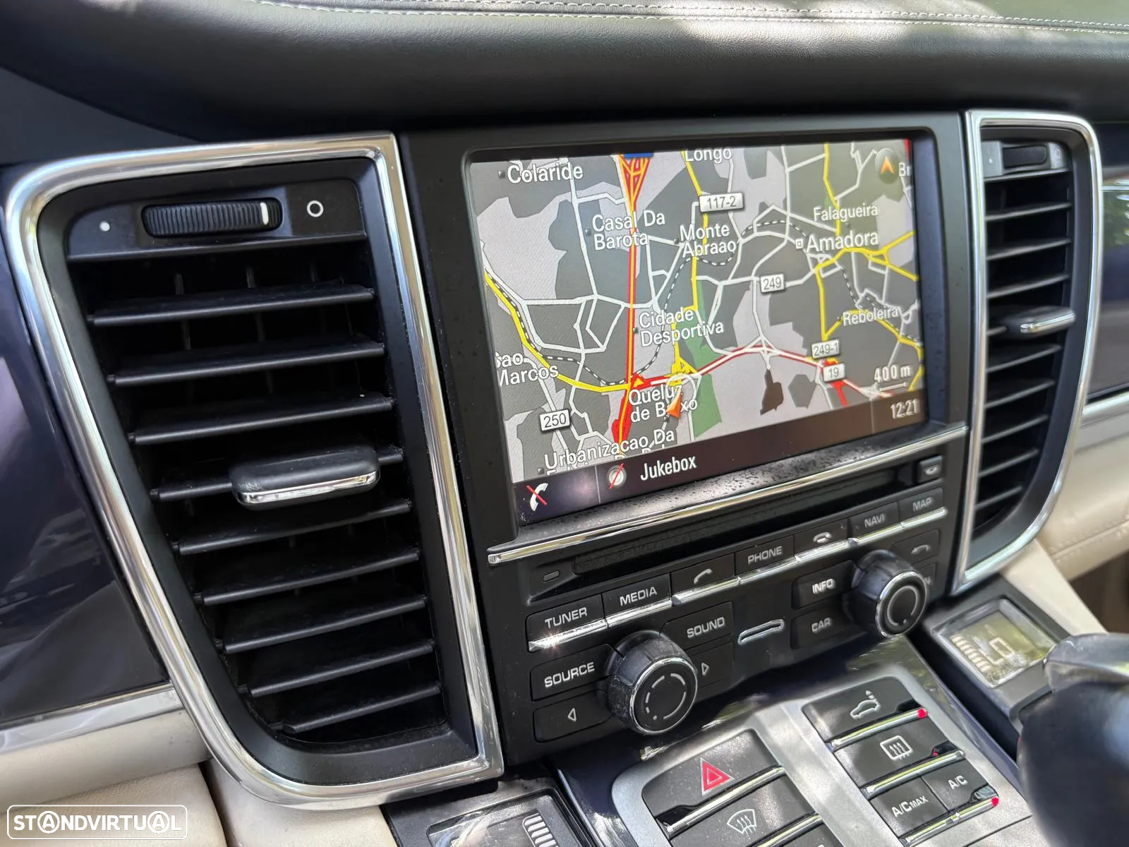 Porsche Panamera 4 E-Hybrid - 23
