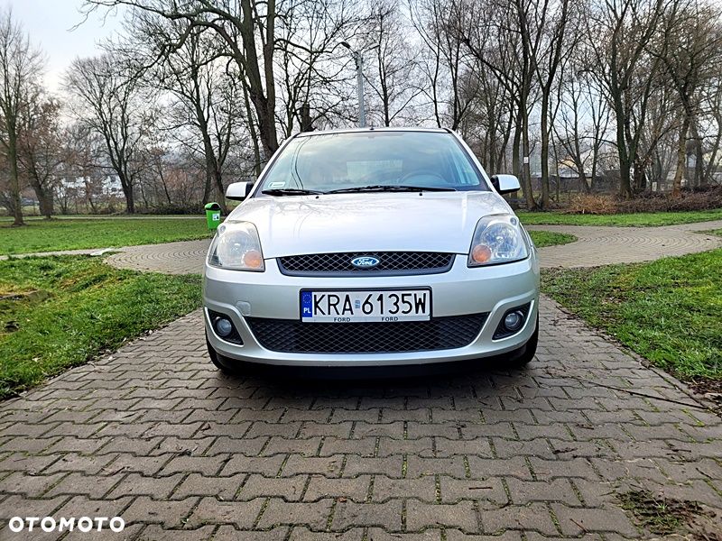 Ford Fiesta - 13