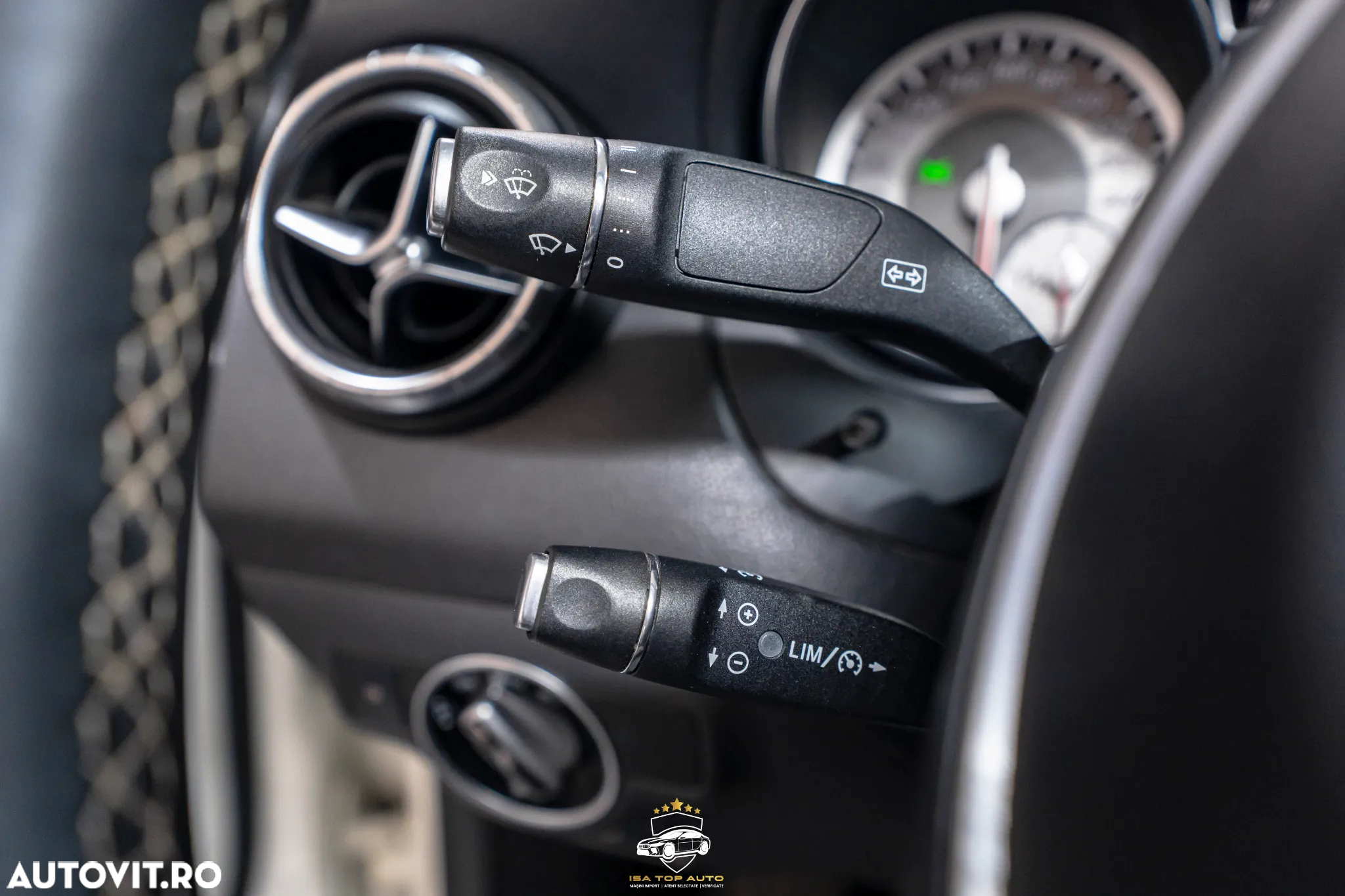 Mercedes-Benz CLA 200 d 7G-DCT - 11