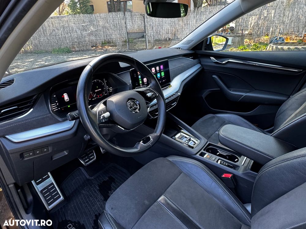 Skoda Octavia 2.0 TDI STYLE DSG - 7