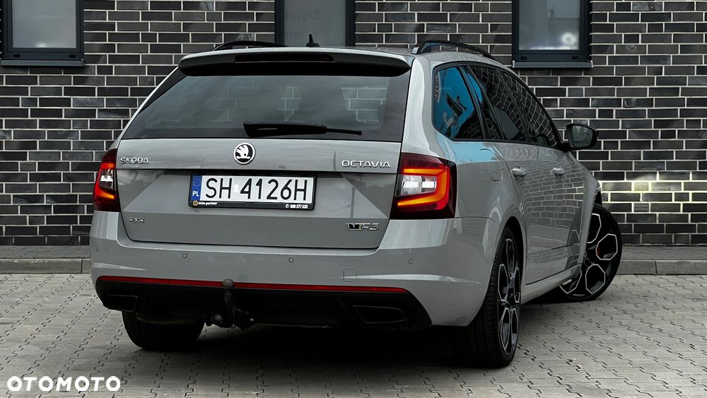 Skoda Octavia 2.0 TDI 4x4 DSG RS - 24